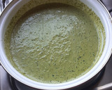 Foto del paso 5 de la receta: Tallarines con pesto y pollo crocante
