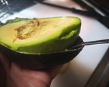 Foto del paso 2 de la receta: Ensalada de Burrata con ciruelas y aguacate 🥑