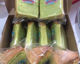Foto langkah ke 12 dari resep Chiffon Pandan 🌱.