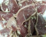 Hình bước làm 2 của món Bê steak