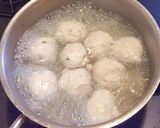 Hình bước làm 2 của món Canh bí xanh nấu thịt gà viên