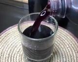 A picture of step 1 of Zobo drink.