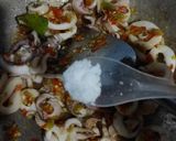 Foto langkah ke 4 dari resep Cumi Sambal Bawang.