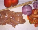 Foto del paso 1 de la receta: Brochetas de pollo y verduras