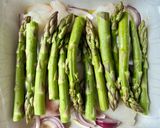 Une image de l'étape 3 de Lotte Rôtie aux Asperges & Lardons.