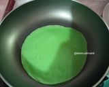 Foto langkah ke 5 dari resep Dadar Gulung Pandan.