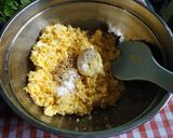 Foto langkah ke 3 dari resep Resep Dadar Jagung.