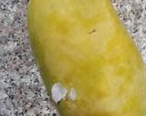 A picture of step 1 of Mango saffron milkshake.