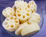Hình bước làm 1 của món Bắp Bò - Củ Sen Om Nồi Đất