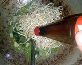 Foto langkah ke 3 dari resep Tumis/Oseng Kangkung Kecambah.