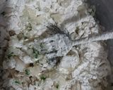 Foto del paso 2 de la receta: Bizcochitos de cebollas y ciboulette 🎆
