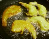 Foto del paso 2 de la receta Langostinos con gabardina