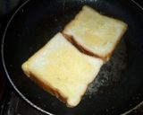 A picture of step 4 of French toast.