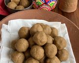 तिल गुड लड्डू (१५ मिनिट में बनने वाले तिल गुड लड्डू) (Til gud laddu recipe in Hindi) रेसिपी चरण 6 फोटो