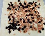 Foto del paso 2 de la receta: Trenza de nueces y pasas