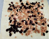 Foto del paso 2 de la receta: Trenza de nueces y pasas