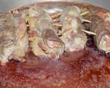 Foto del paso 10 de la receta Saltimboca rellenos con jamón crudo y hojas de salvia en reducción de vino tinto