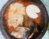 Foto langkah ke 7 dari resep Penyetan Sambal Mentah.