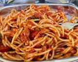A picture of step 17 of Spaghetti with marinara sauce.