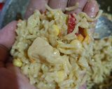 Foto langkah ke 3 dari resep Bola - Bola Mie Isi Keju Lumer.