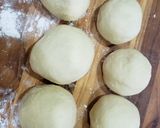 Hình bước làm 3 của món Bánh mì nhân Custard