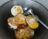 Foto langkah ke 3 dari resep Telur ceplok saus tiram.