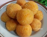 Foto langkah ke 7 dari resep Bola bola pisang coklat.