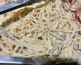 Foto langkah ke 5 dari resep Creamy pasta / creamy spaghetti simple ala rumahan rasa resto.