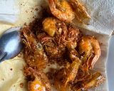 Foto langkah ke 4 dari resep Udang goreng bawang.