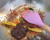 Foto langkah ke 4 dari resep Gulai Ayam Telur Bumbu Instan Indofood.