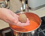 A picture of step 6 of Momma's Meat Balls.