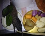 Foto langkah ke 1 dari resep Ayam ungkep gurih dan simpel.