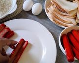 A picture of step 2 of Hotdog and Cheese Roll.
