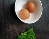 A picture of step 1 of Chinese Steam Eggs 蒸水蛋.