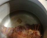 Foto del paso 1 de la receta: Carne y salchichas ahumadas con chucrut y salsa de mostaza