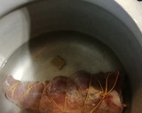 Foto del paso 1 de la receta: Carne y salchichas ahumadas con chucrut y salsa de mostaza
