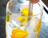 A picture of step 3 of Summer special lime juice.