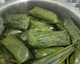 Foto langkah ke 5 dari resep Lemet ubi / Ketimus.