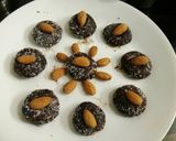 A picture of step 13 of Choco peanut peda.