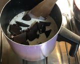 Foto del passaggio 4 della ricetta Torta mousse al cioccolato