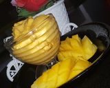 A picture of step 9 of Mango ice cream.