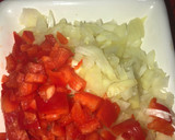 Foto del paso 1 de la receta: Souflé de pollo y zapallitos!!