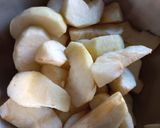 A picture of step 5 of Old-Fashioned Apple Tart.