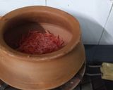 सात्विक गाजर हलवा (Gajar Halwa Recipe In Marathi) रेसिपी स्टेप 3 फोटो 