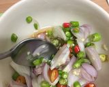 รูปขั้นตอนการทำที่ 8 ของ ข้าวไข่ข้นแฮม & หอมแดงน้ำปลาพริก