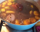 Une image de l'étape 3 de Petit salé aux lentilles.