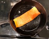A picture of step 2 of Teriyaki Salmon Avocado Bowl.