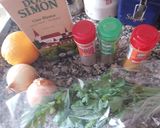 Foto del paso 1 de la receta: Muslitos de pollo al horno con cebolla al curry