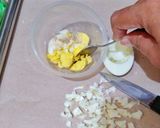Foto langkah ke 4 dari resep Bekal Bento Sandwich 3in1.