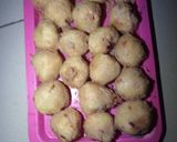 A picture of step 7 of My golden yam balls.